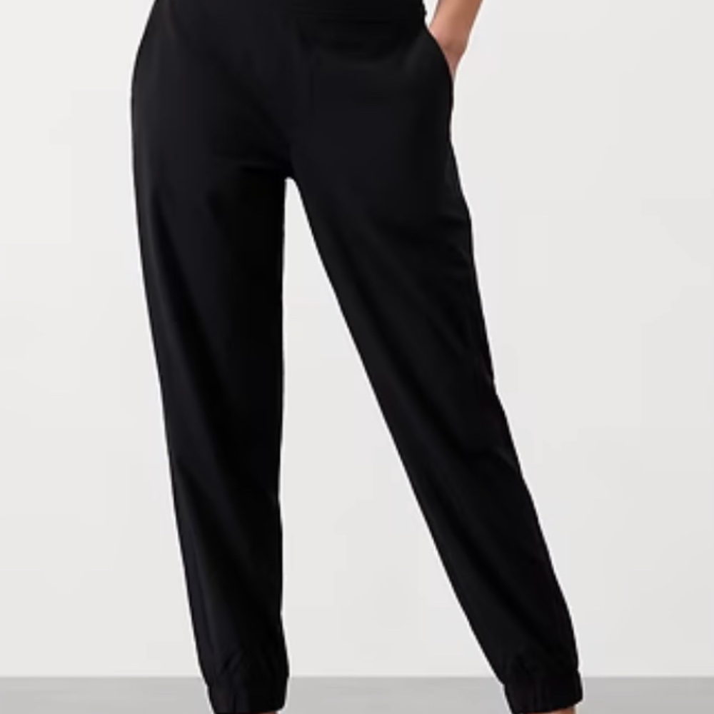 Athleta - Brooklyn Mid Rise Jogger - Black - Size Small